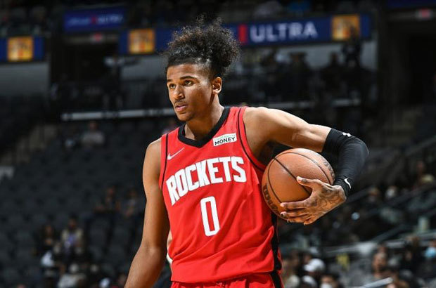 你什么冠军？比达尔伸两根手指回应球迷辱骂：我有两座美洲杯.